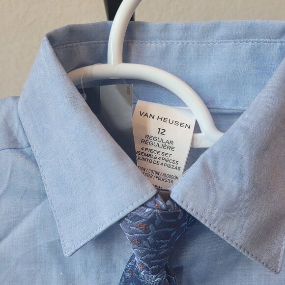 Van Heusen Boy's Button-down Long Sleeve Shirt with Tie - Picture 2 of 7
